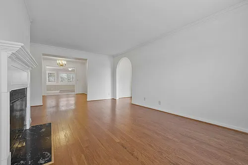 3000 Hillsboro Pike Photo 1