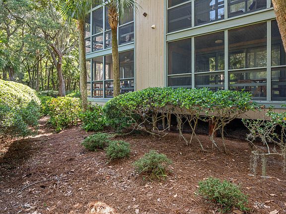3rd image of 1405 Shipwatch Rd