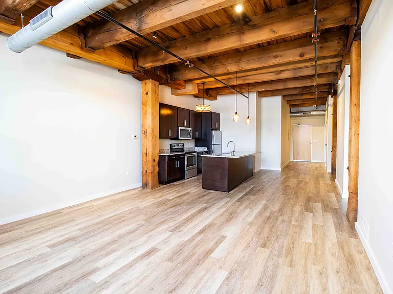 River Place Lofts — Photo 61