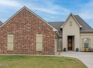 109 Sleepy Brook Rd, Lafayette, LA 70508