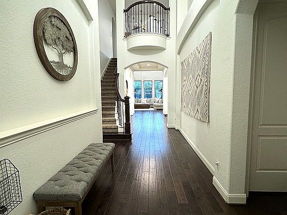3rd image of 1509 Richland Hollow Ln
