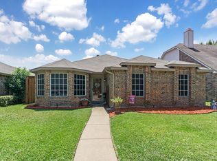 1922 Putman Way, Garland, TX 75040