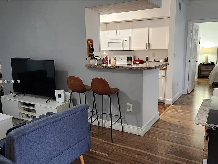 11601 SW 2nd St #21202 — Photo 3