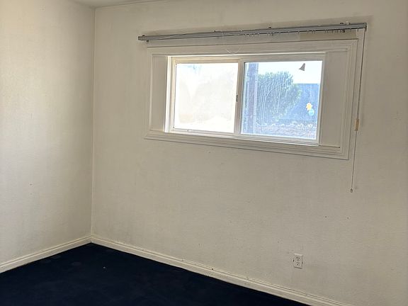 4th image of 13779 Central Ave