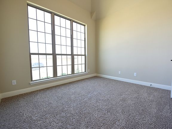 2nd image of 2100 Grant Park Way