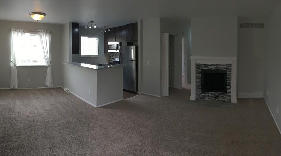 Living, Dinning & Kitchen