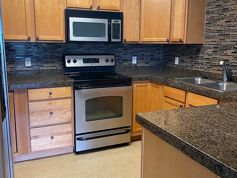 11351 Discovery View Dr #208A — Photo 5