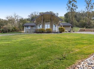 9168 Eastside Rd, Healdsburg, CA 95448