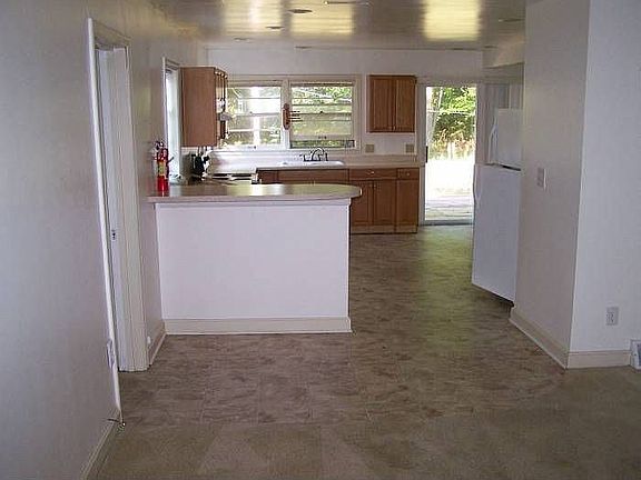 OPEN CONCEPT KITCHEN