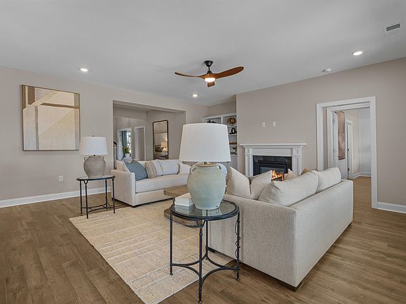 3rd image of 109 Furnies Place