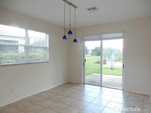 3rd image of 10408 Andover Point Cir