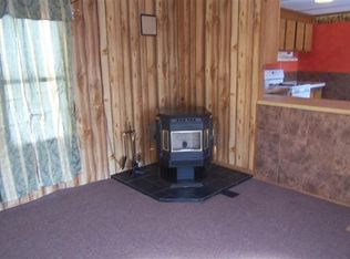 42 Seminole Dr, North Adams, MA 01247