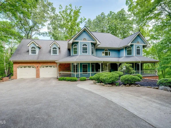 1813 Huntington Woods Cir, Kingsport, TN 37660