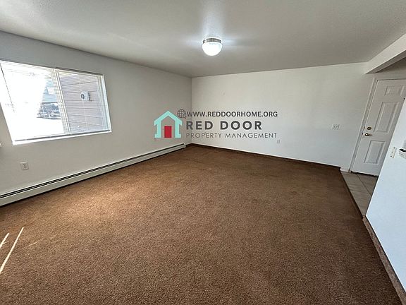 3rd image of 1321 1st Ave SW APT 1