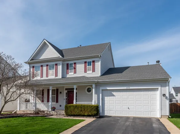 2575 Barnhart St, West Chicago, IL 60185