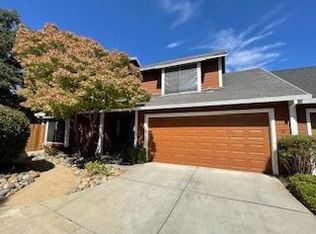 1 Coyle Creek Cir, Fair Oaks, CA 95628