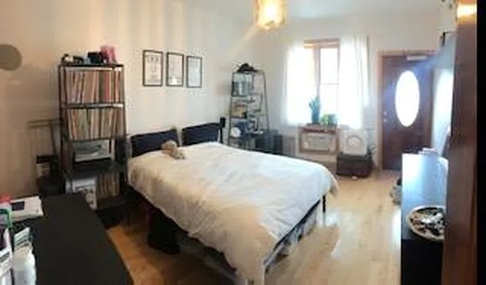 Rented by Apple Exclusive Realty Inc | media 16