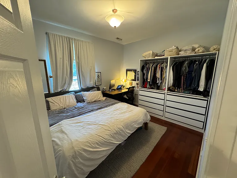4410 N Sacramento Ave #3E — Photo 6
