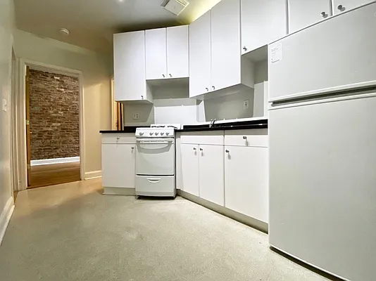 Rented by Maz Group NY | media 34