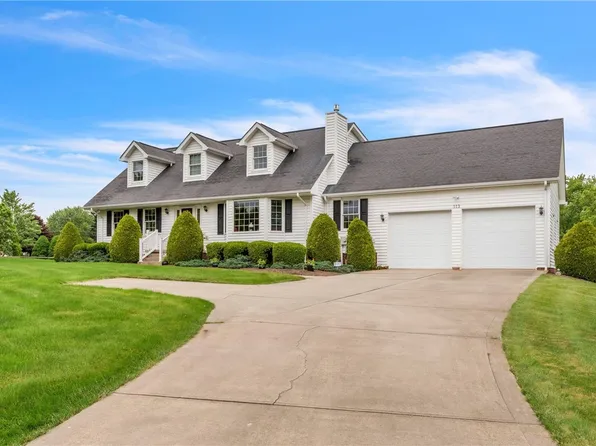 113 Sunburst Ct, Butler, PA 16001