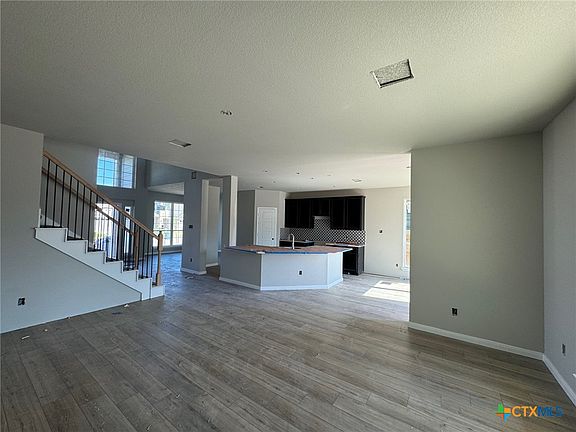 2nd image of 5508 Cascada Dr