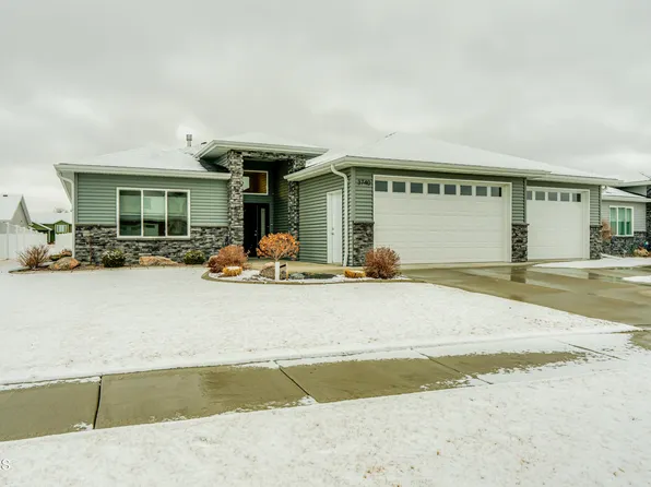 3740 Stacy Dr, Bismarck, ND 58504