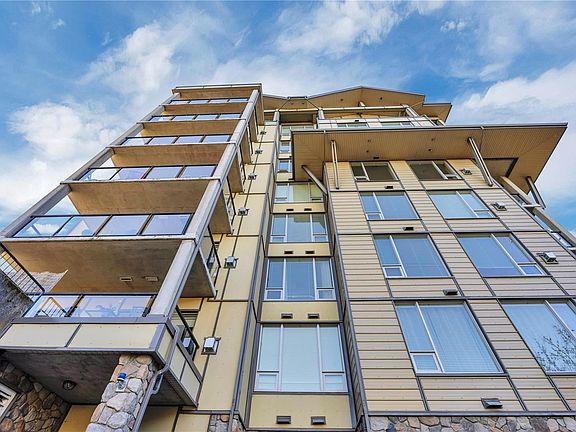 2nd image of 194 Beachside Dr #103