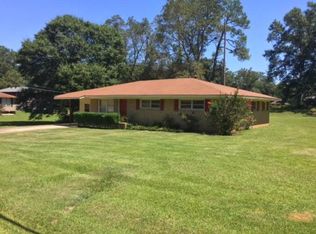 416 Caston Ave, McComb, MS 39648