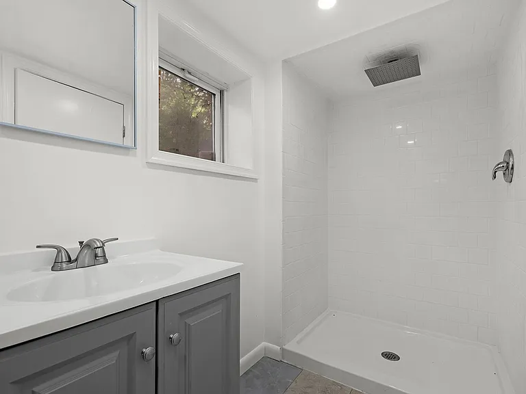 2802 Berwick Ave — Photo 22