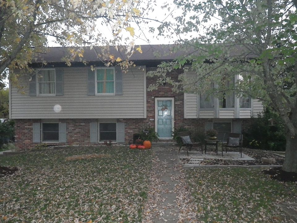 1st image of 5521 Bradley Dr