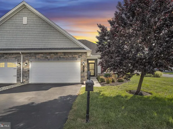 17 Settlers Dr, Mechanicsburg, PA 17050