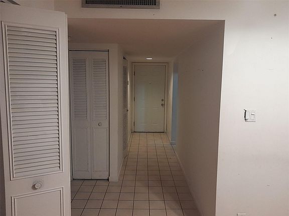 5th image of 3321 NW 47th Terrace #335