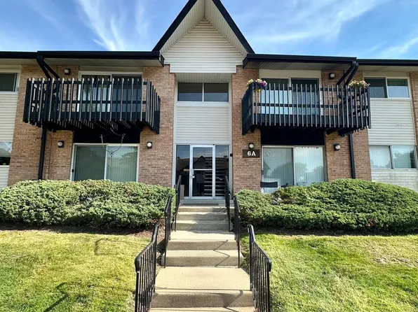 6A Kingery Quarter APT 203, Willowbrook, IL 60527