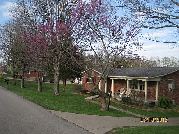 2nd image of 242 Northview Dr