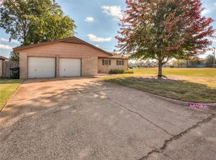 4408 Epperly Dr, Del City, OK 73115