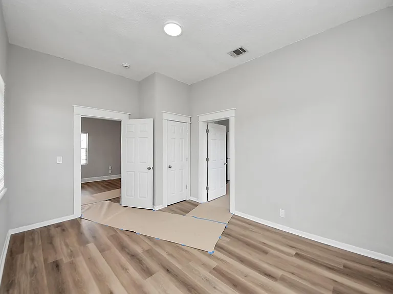 2102 Gray St #1 — Photo 25