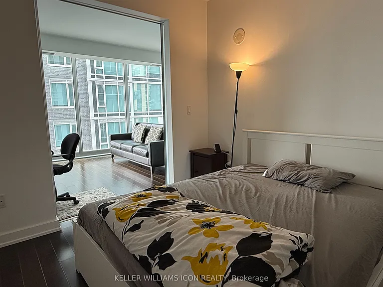 111 Champagne Ave S #511 — Photo 18