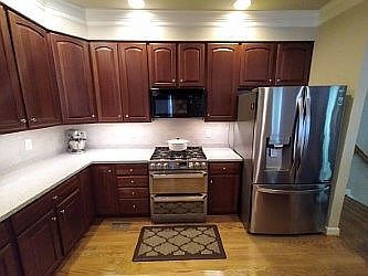 4th image of 105 Exmoor Ct
