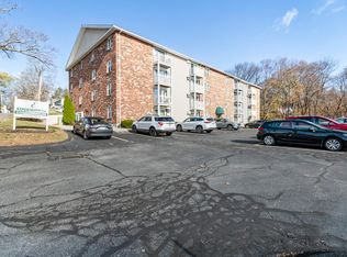 71 Edgeworth St UNIT 31, Worcester, MA 01605