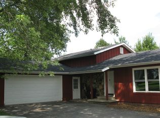 355 N Hickory Ln, Covington, IN 47932