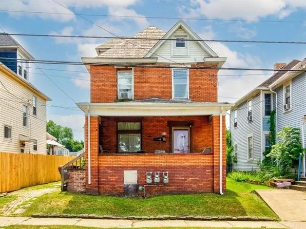921 15th St, Beaver Falls, PA 15010