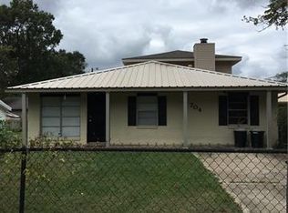 704 S Cypress St, Hammond, LA 70403