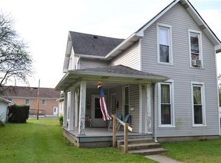 677 W 7th St, Greenfield, IN 46140