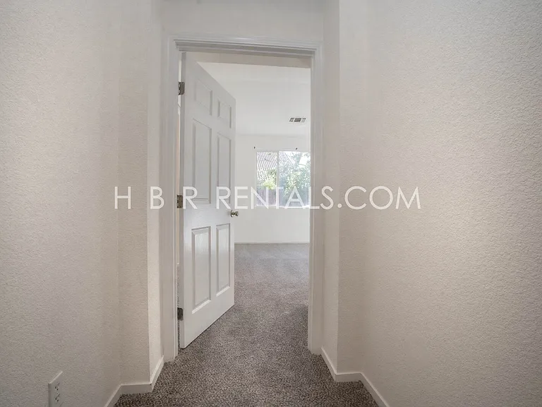 13425 Forestwood Way — Photo 15