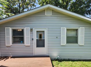 5254 S 49th St, Omaha, NE 68117