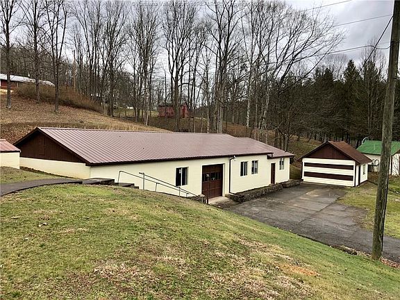 2nd image of 94 Fairview Dr