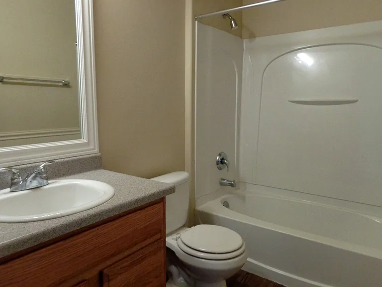 2022 E Juniper Dr — Photo 10