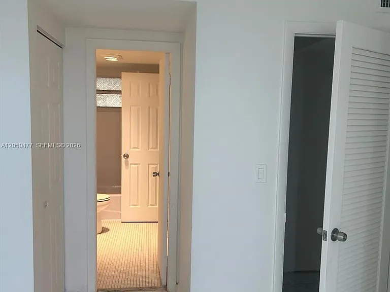 15600 NW 7th Ave #501 — Photo 6