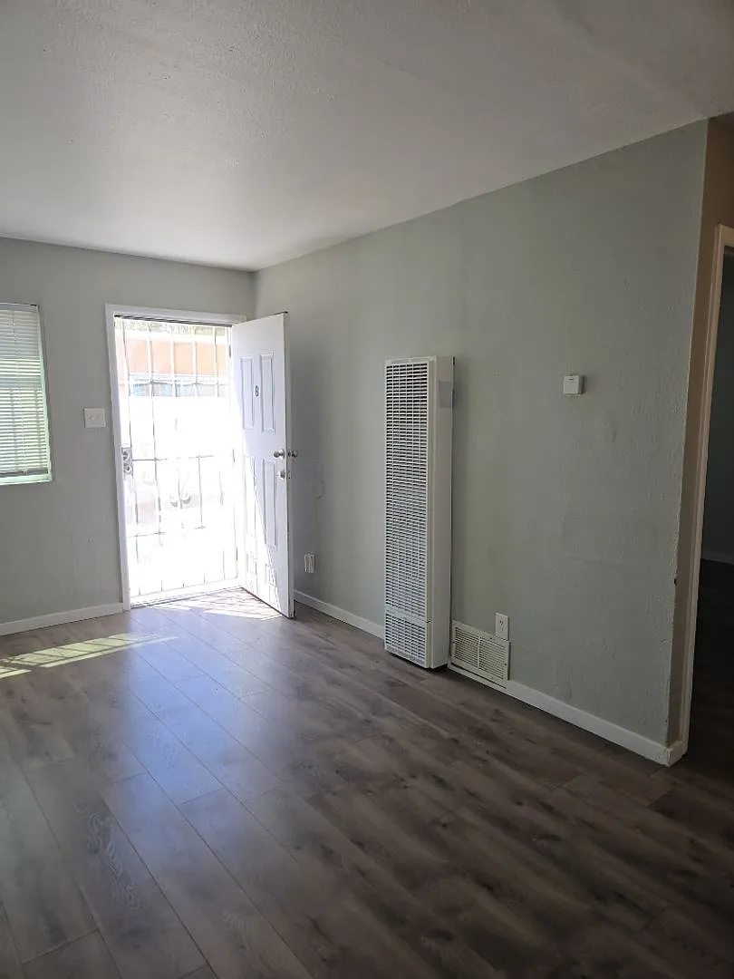 432 Chama St SE — Photo 2