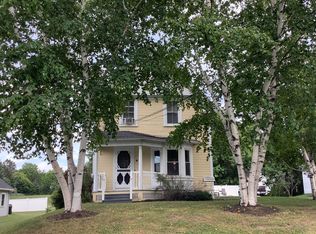 9 3rd St, Presque Isle, ME 04769